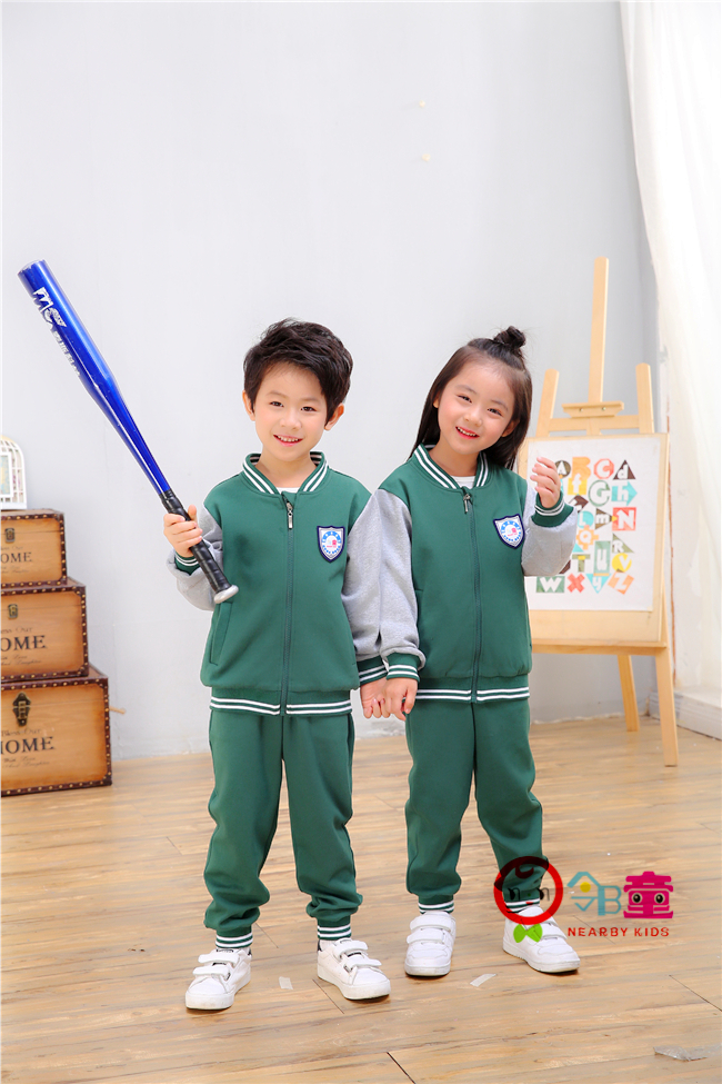 興源昌園服秋冬運(yùn)動(dòng)套裝17041款健康