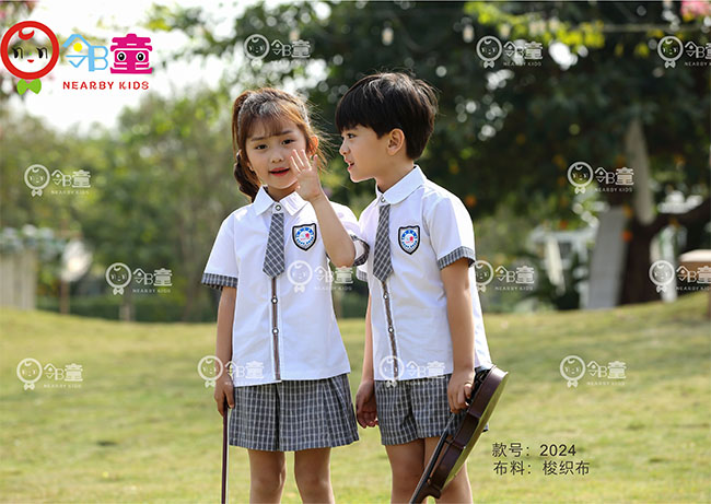 夏季最新款幼兒園園服，清爽脫俗班服