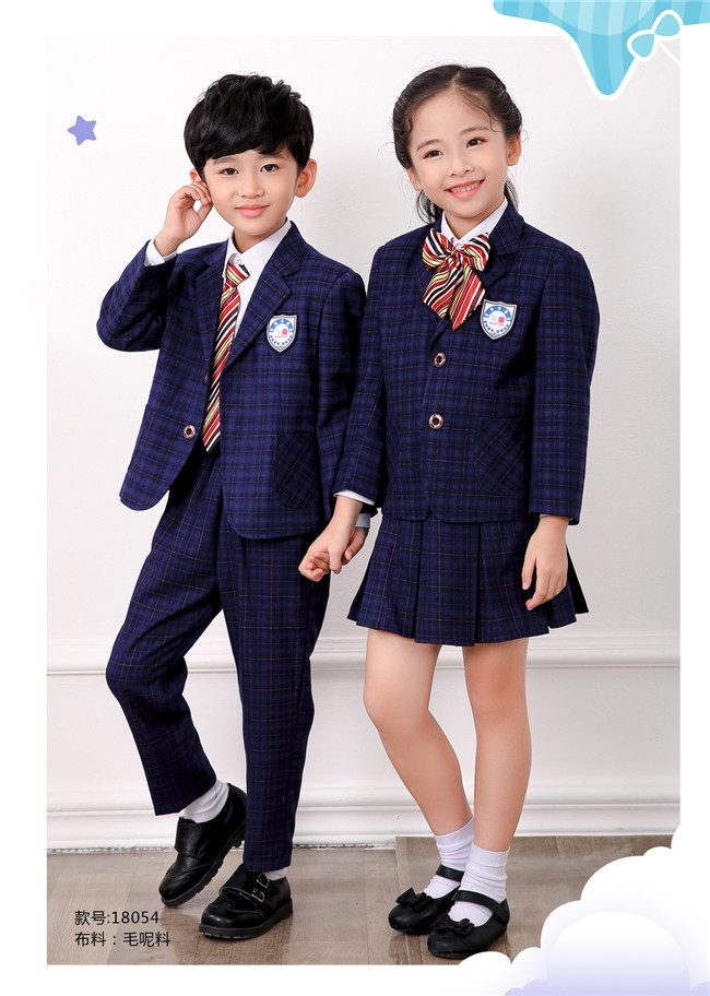 幼兒園園服禮服，藍(lán)格小西服